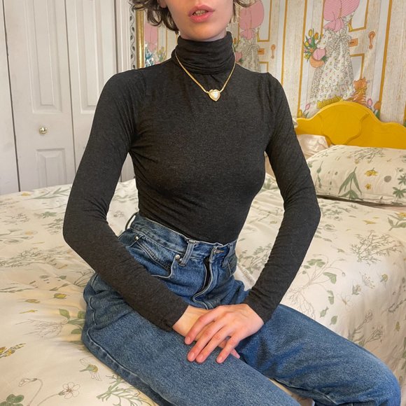 Small Stretchy Bodycon grey turtleneck! - Picture 6 of 9
